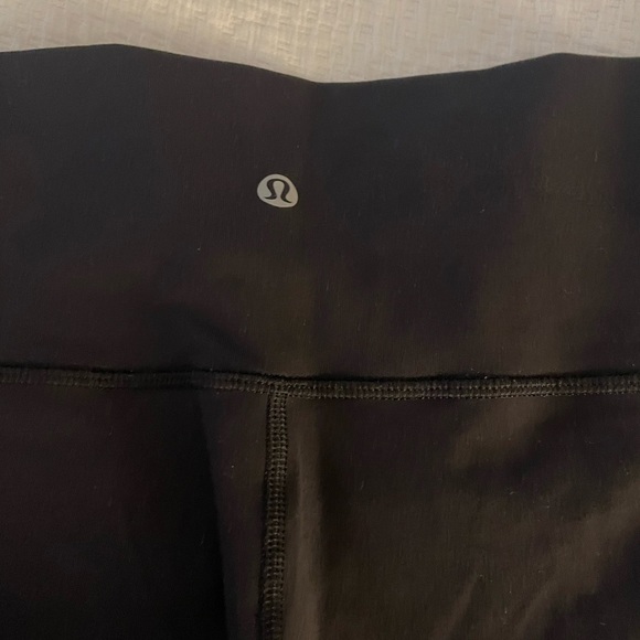 LULULEMON ATHLETICA WUNDER UNDER 25” BLACK LUON PANTS SIZE 12 - Picture 5 of 5